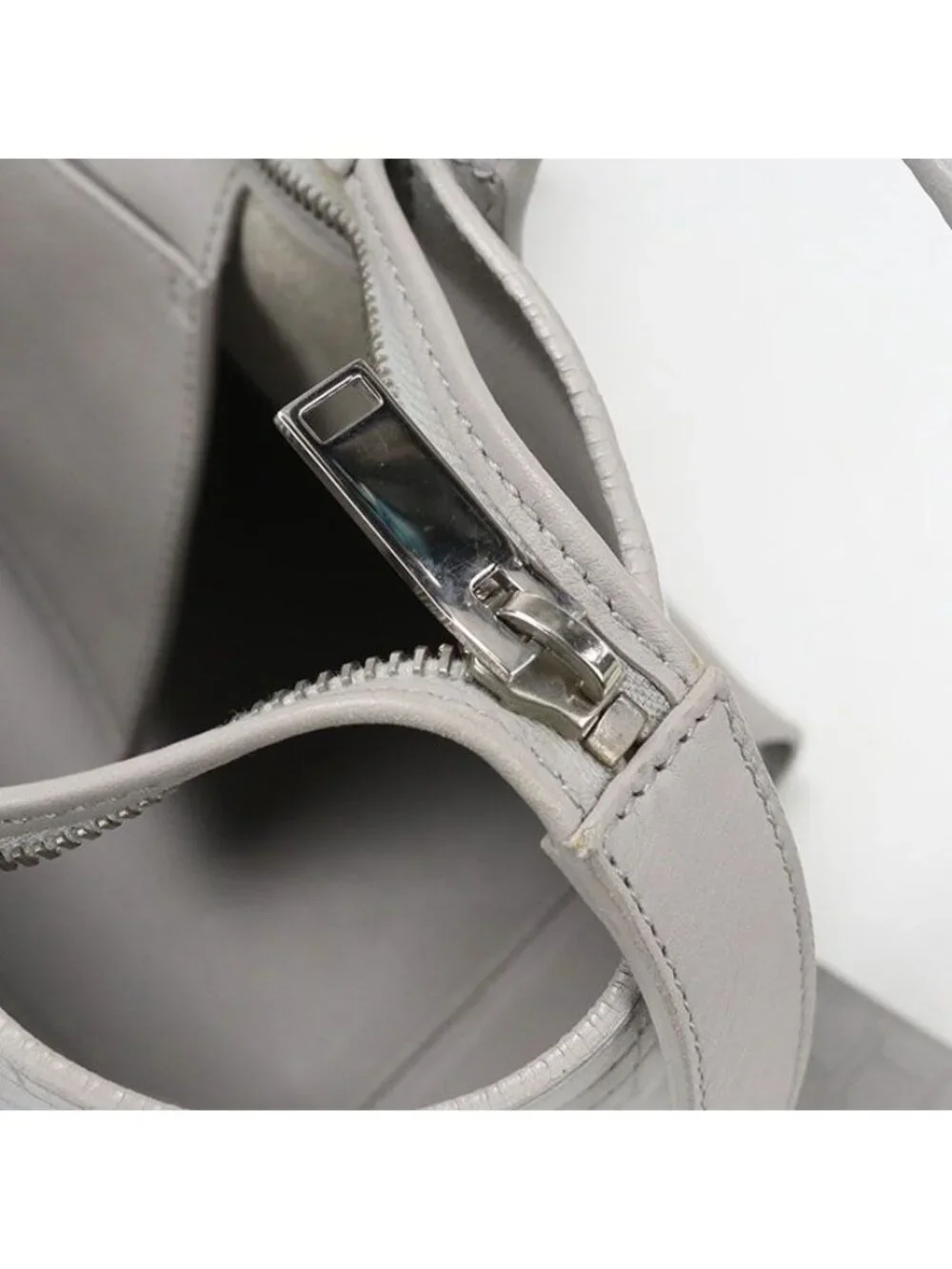 Saint Laurent 2-Way Downtown Cabas Handbag Calf - Picture 9 of 10